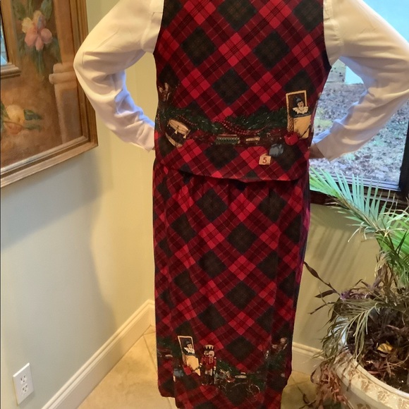 VTG Lucia Christmas Plaid skirt and vest. Beautiful Christmas scenes size 12 - Picture 5 of 16